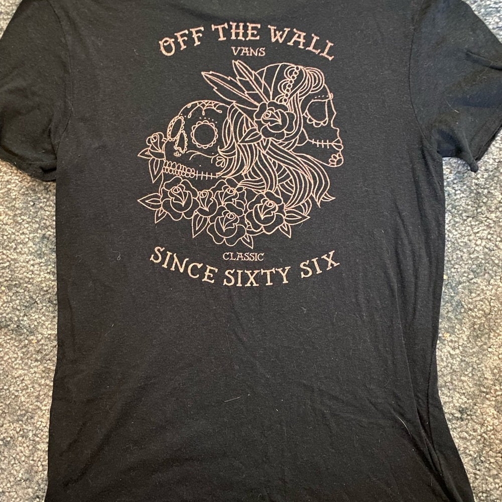 Vans of the wall size medium black t shirt